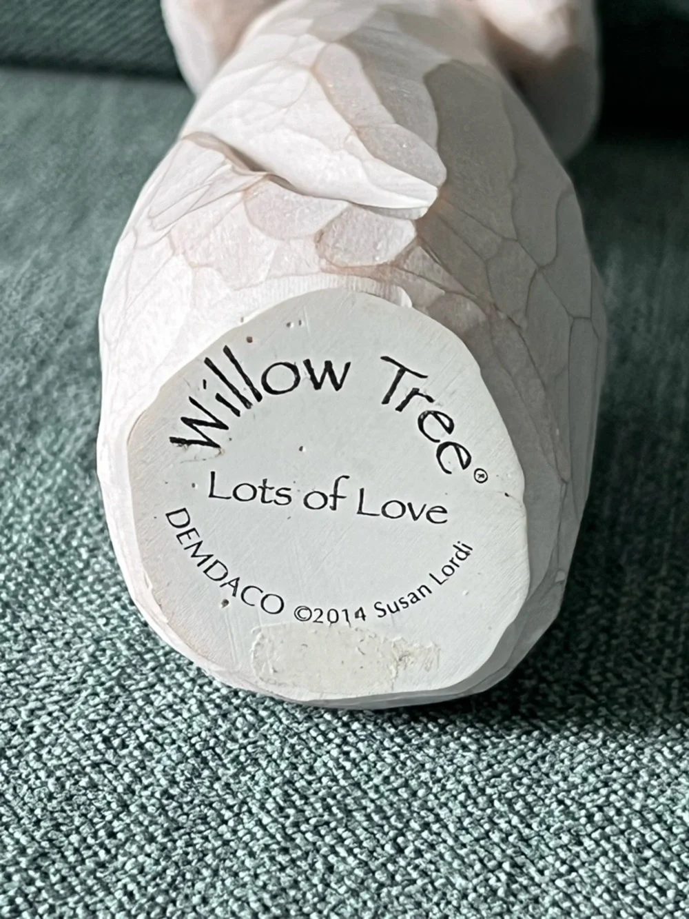 Willow Tree: Lots of Love - Picture 5 of 5